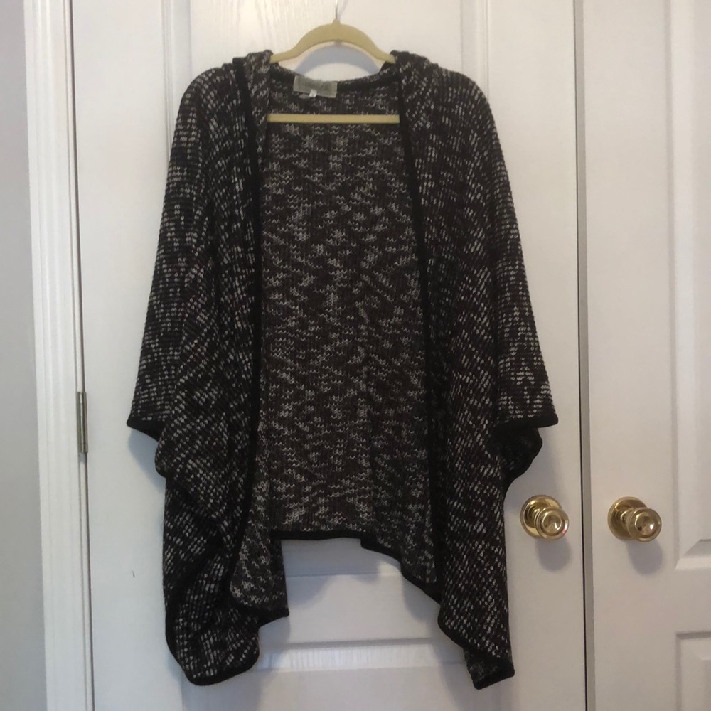 THE HANGER - Oversized Hooded Cardigan/Poncho